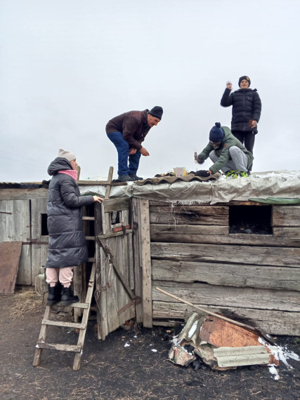 Помощь пожилым людям.